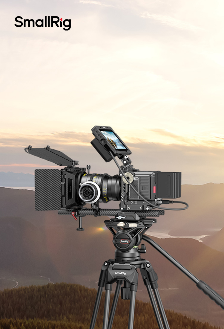 Heavy Duty Tripod with 360° Fluid Head AD-01