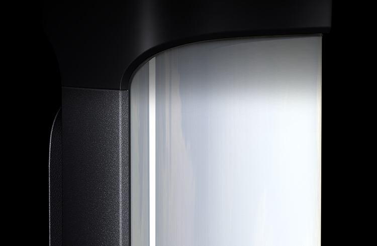 Curved PC panel for uniform lighting with a wide beam angle