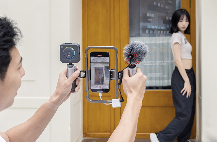 Dual Handheld