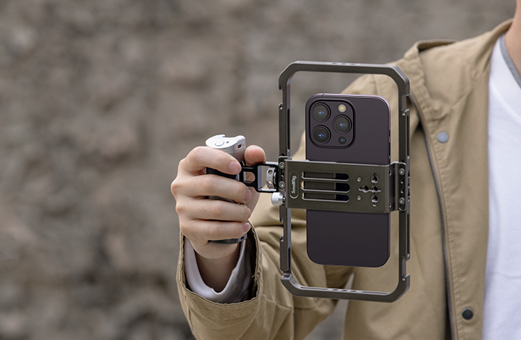 Single Handheld