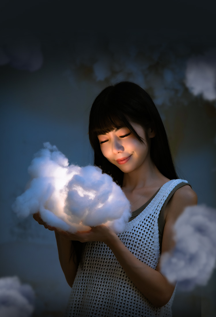 Ambient light source to cater to various creative scenarios