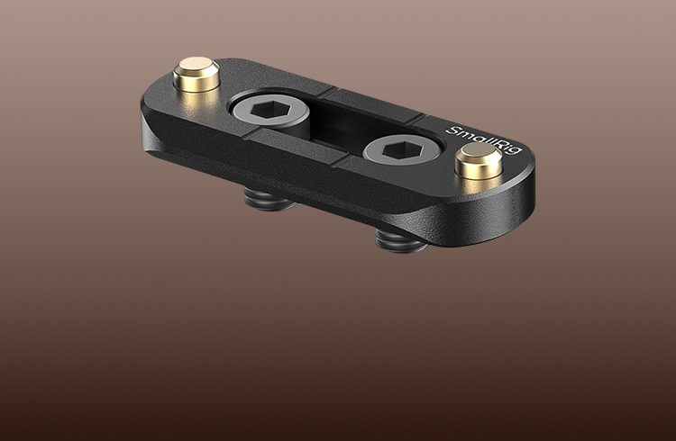 Comes with detachable NATO rail
