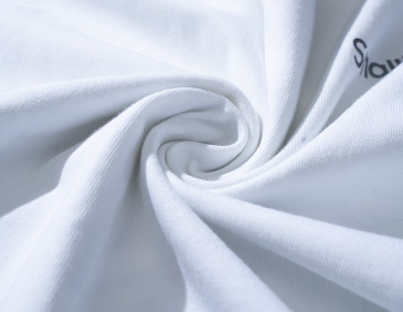 Premium heavyweight fabric (280g / 9.9oz) holds its shape through every wear
