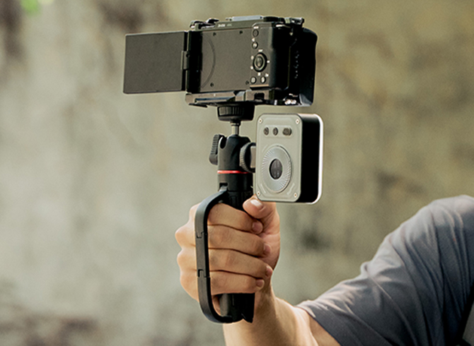 Adjustable Cold Shoe Mount