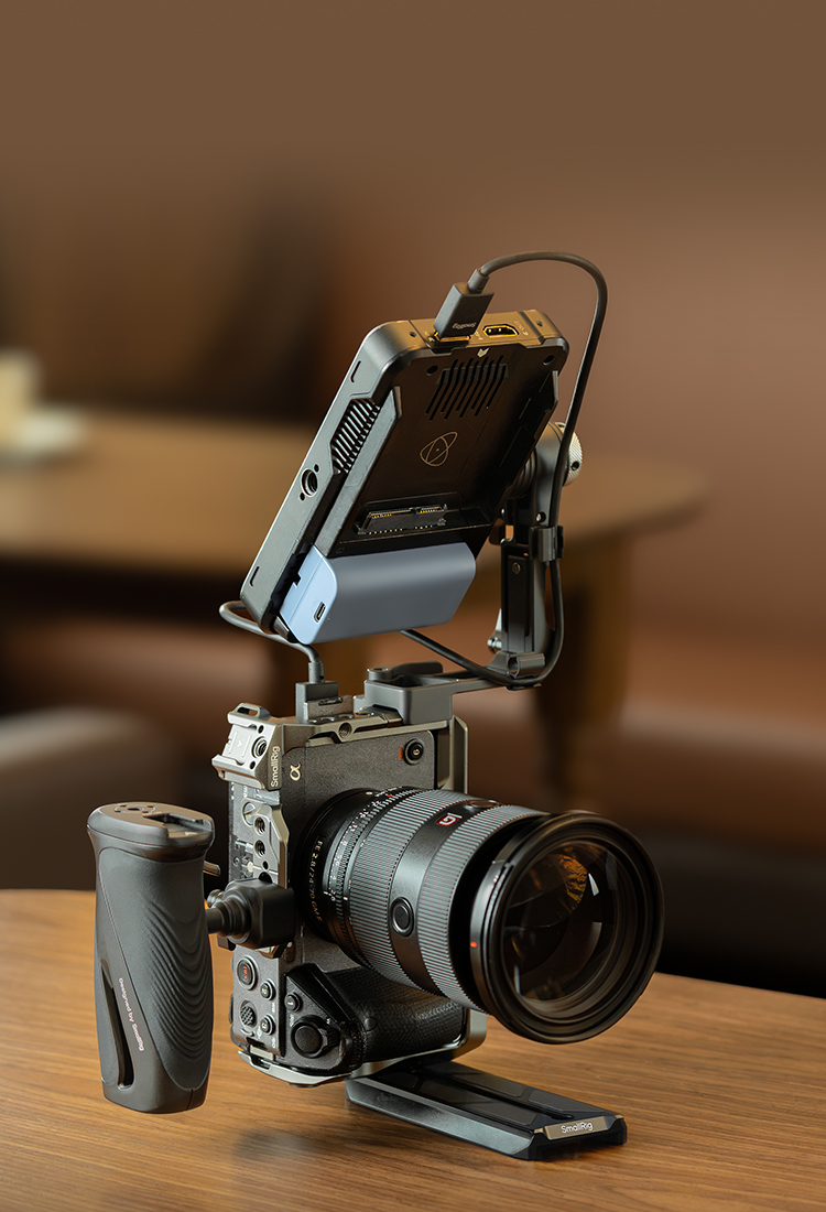Your Ultimate Plate Can be used as a desk support