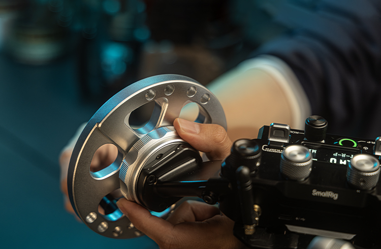 Swift, Precise Damping with Comfortable Control