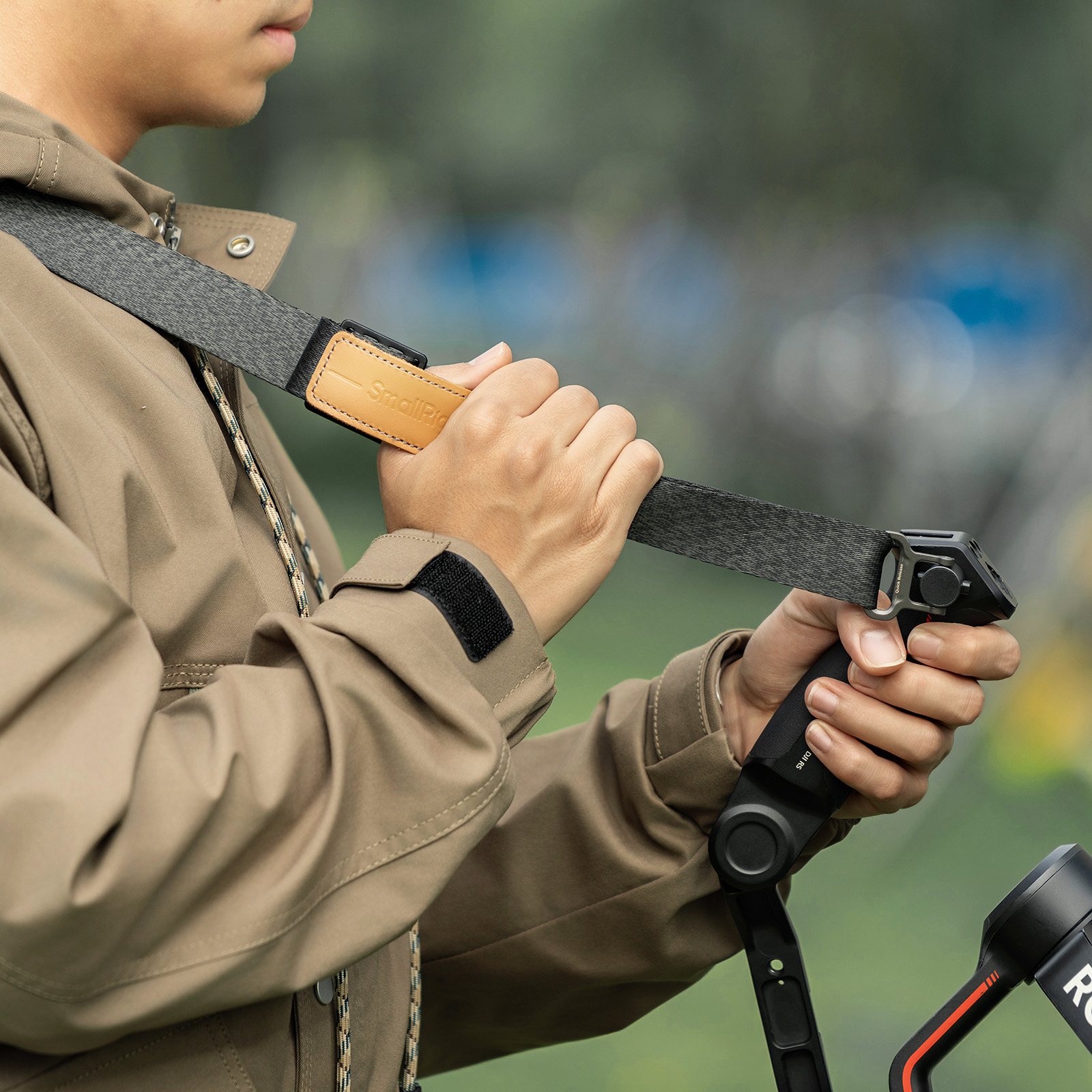 Weight-Reducing Shoulder Strap for DJI RS 4 / RS 4 Pro / RS 4 Mini / RS 3 / RS 3 Pro / RS 3 Mini - immagine 3